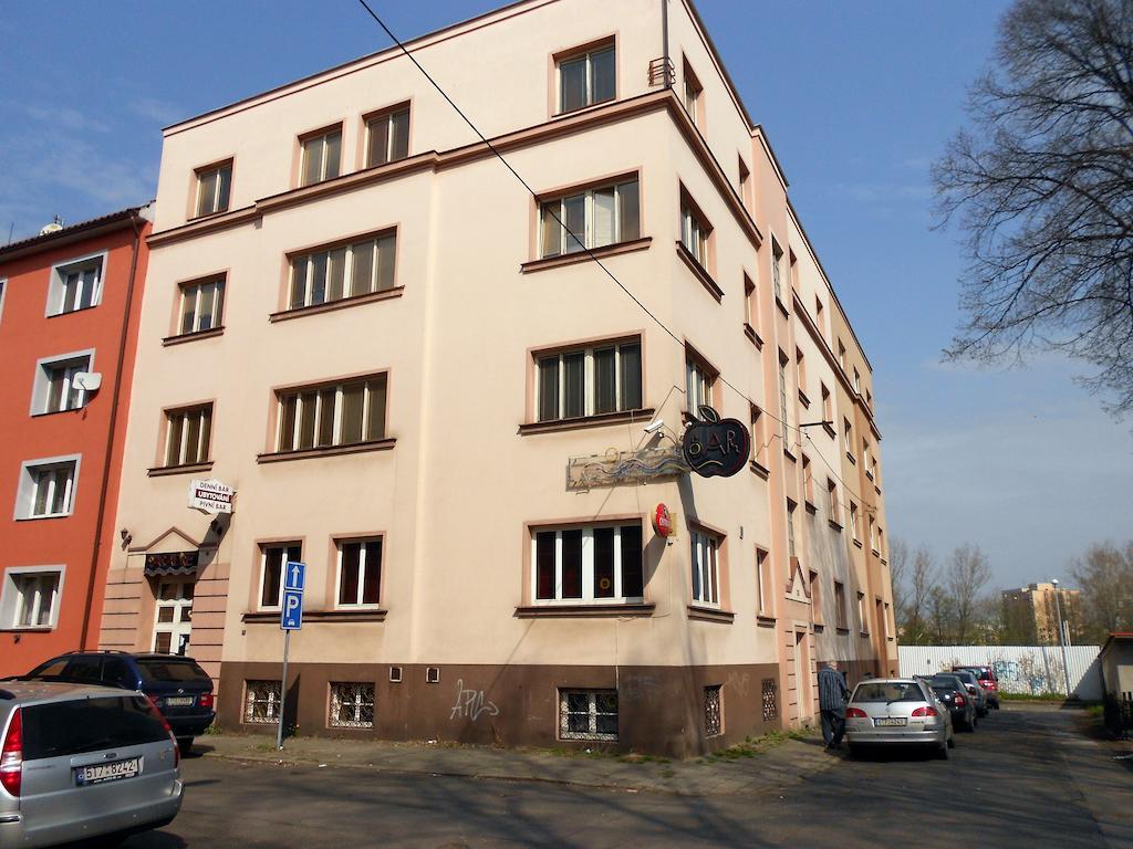 Penzion Paradise Ostrava Exterior foto
